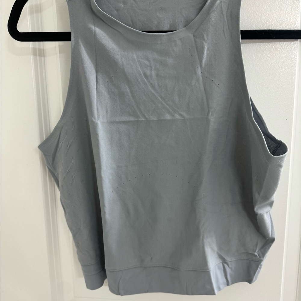 Lululemon rhino gray set - Picture 3 of 8